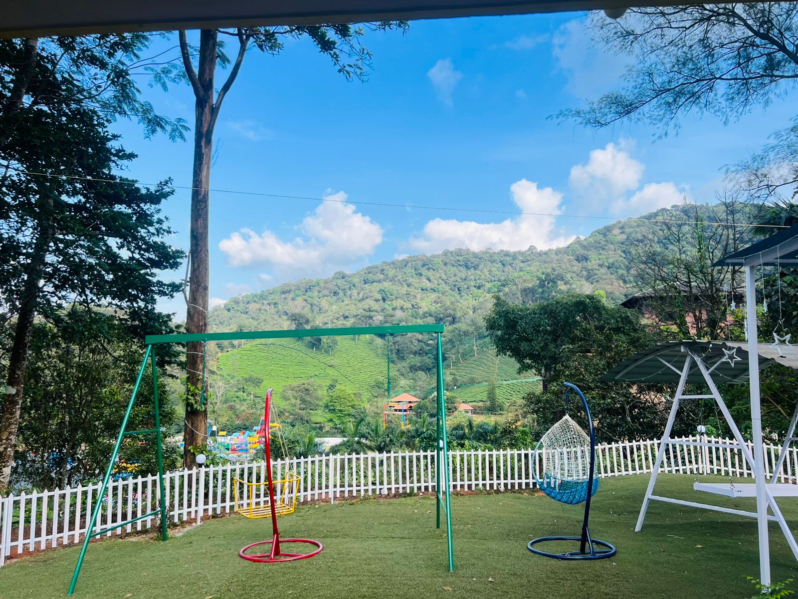 Casita Chain Tree Bunglow - Lakkidi