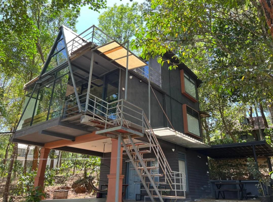 Casita Wild Root Stay