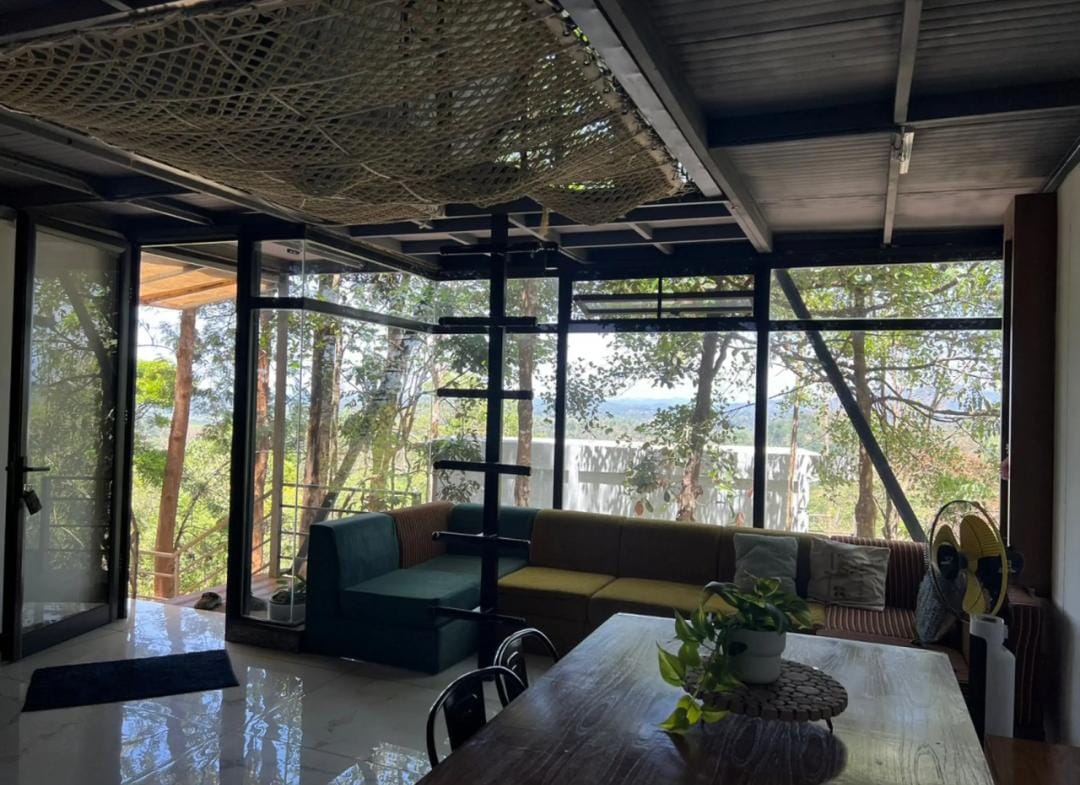 Casita Wild Root Stay