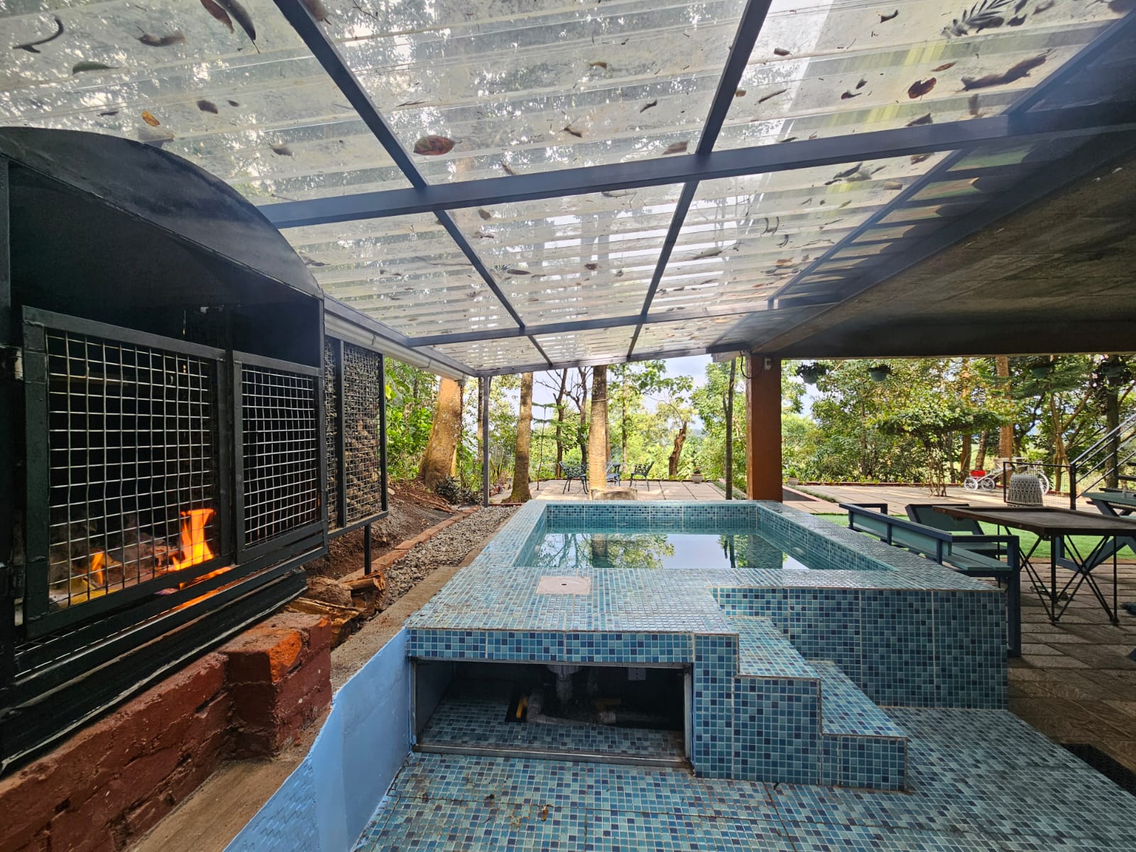 Casita Wild Root Stay