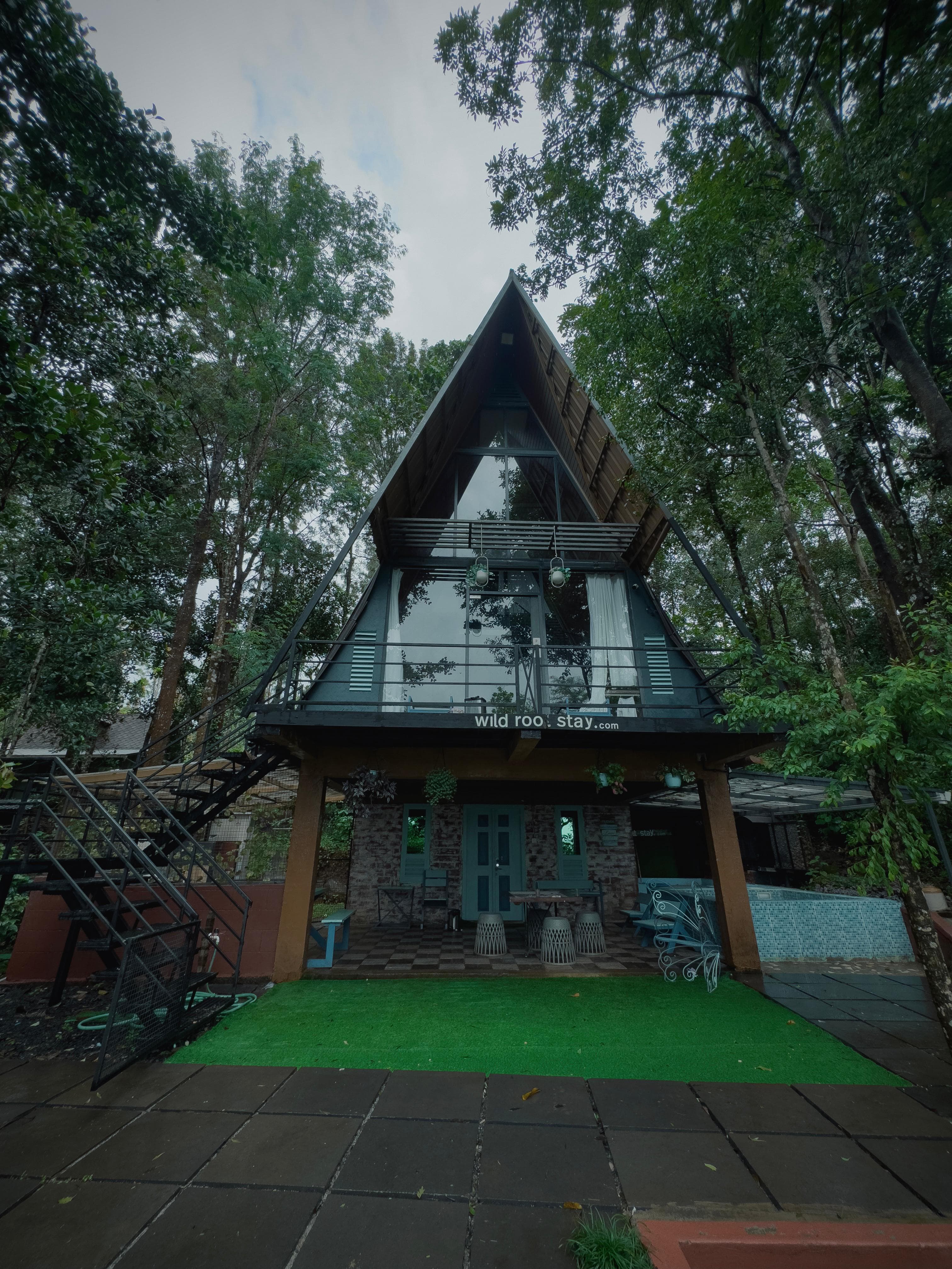 Casita Wild Root Stay